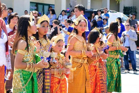 Cambodian New Year Parade