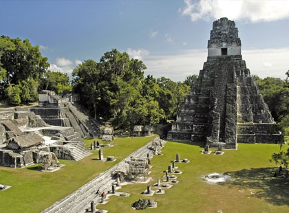 Mayan ruins in Tikal